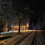 Lapin Hiisi Joen Rannalla *