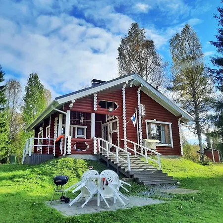 Lapin Hiisi Joen Rannalla Chalet *