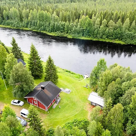 Lapin Hiisi Joen Rannalla Chalet Ranua