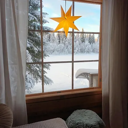 Chalet Lapin Hiisi Joen Rannalla