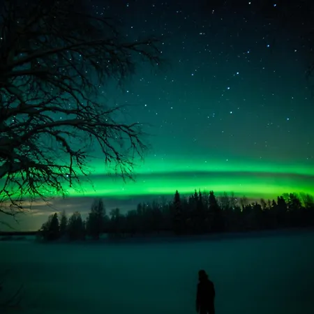 Chalet Lapin Hiisi Joen Rannalla *