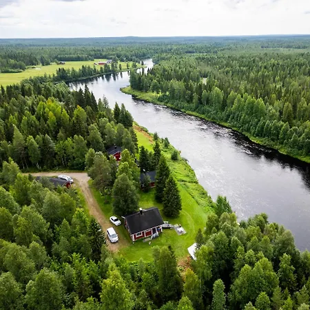 Lapin Hiisi Joen Rannalla 샬레