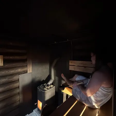 Lapin Hiisi Joen Rannalla * 라누아