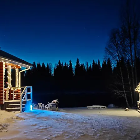 Hiisi Lapland Aurora Riverside