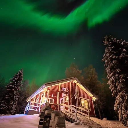 Hiisi Lapland Aurora Riverside